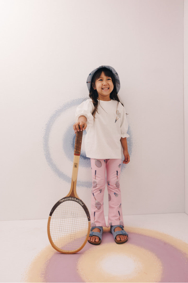 Tennis pink flares