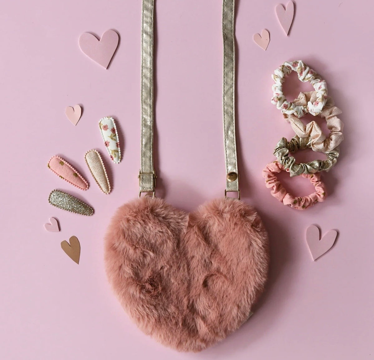 Fluffy heart bag