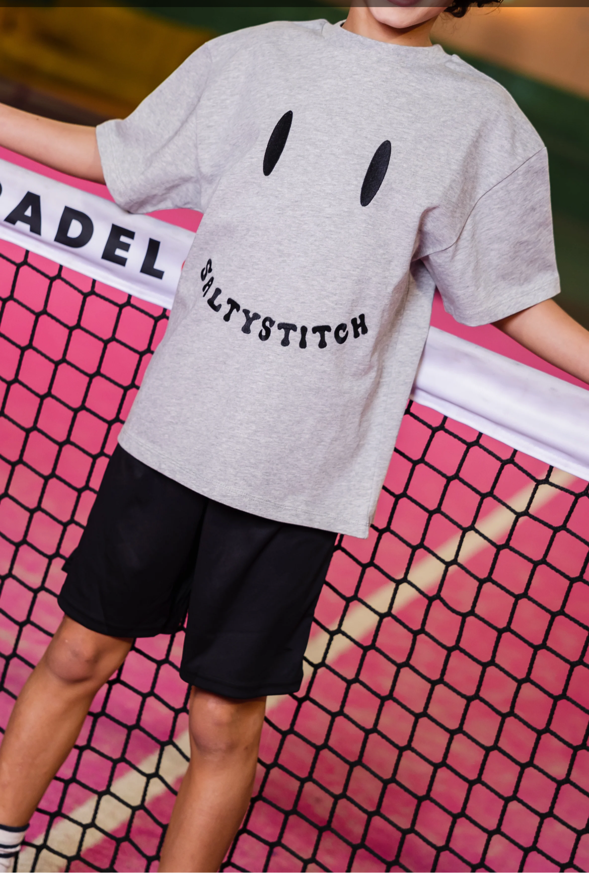 Salty smiley tee grey
