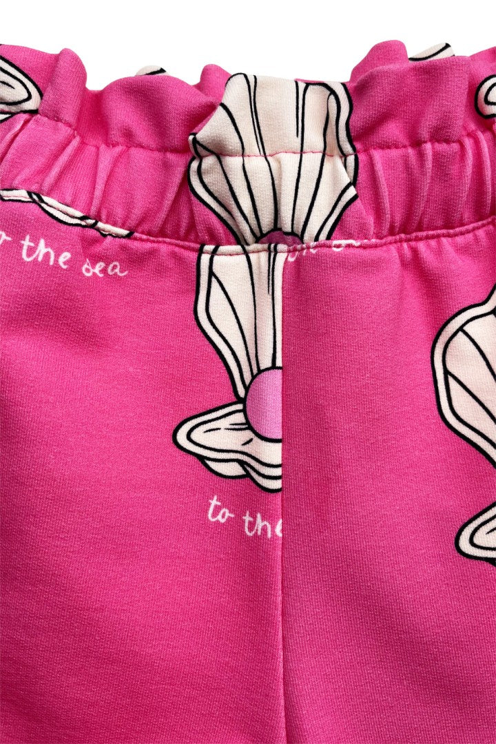 She’ll pink paperbag shorts