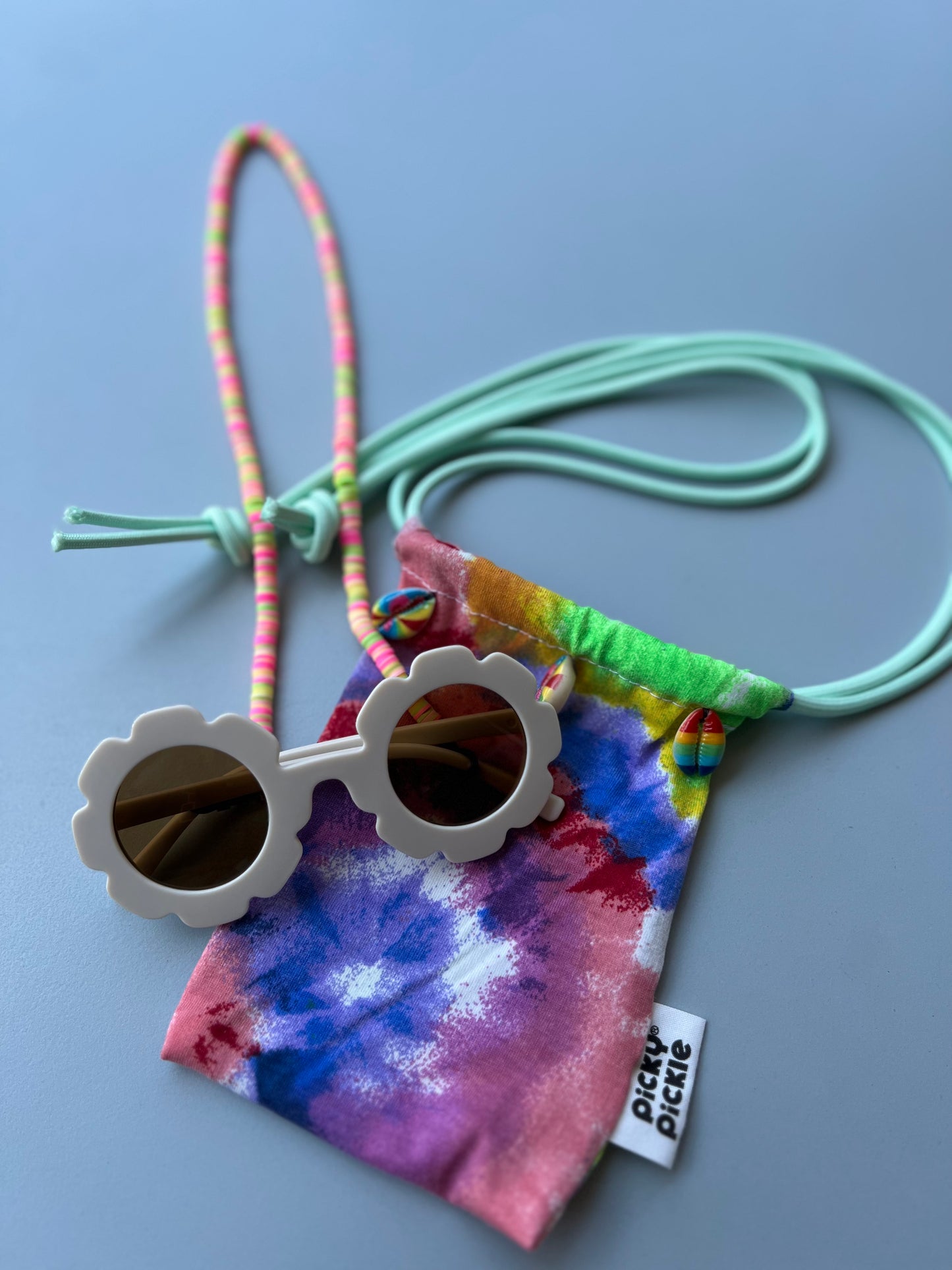 Pickypickle cream flower sunnies